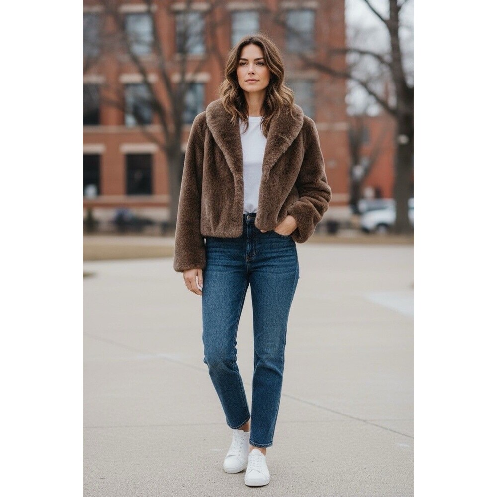 Vintage 1960’s Borgana Borg Deluxe Faux Fur Cropped Brown  Jacket Coat USA